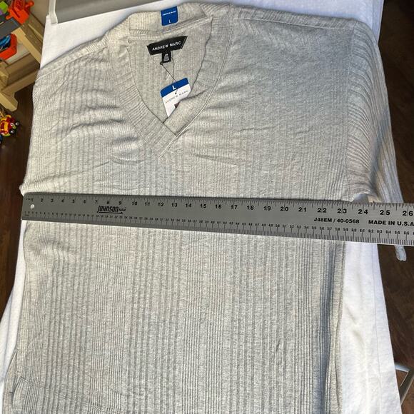 Andrew Marc Women’s Long Sleeve V-neck Blouse size L, Gray, Thin Material - Picture 3 of 8